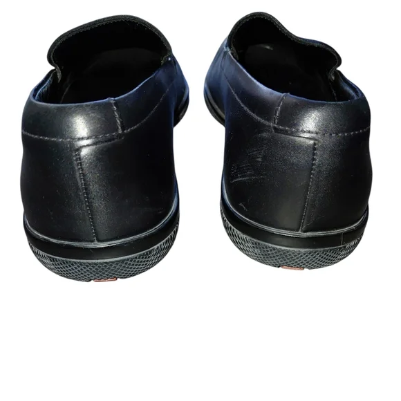 Prada Men Classic Black Leather Slip-Ons Loafers Size 7/8.5  display picture 1
